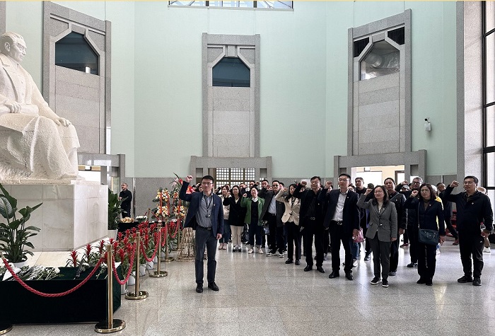 1681281261180562.jpg 2-700.jpg