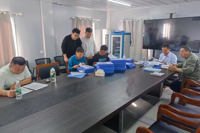 1714956296404793.jpg 1-700.jpg