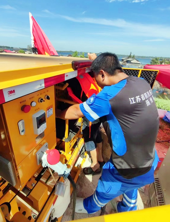 1721693387358984.jpg 薛峰工作照2-700.jpg